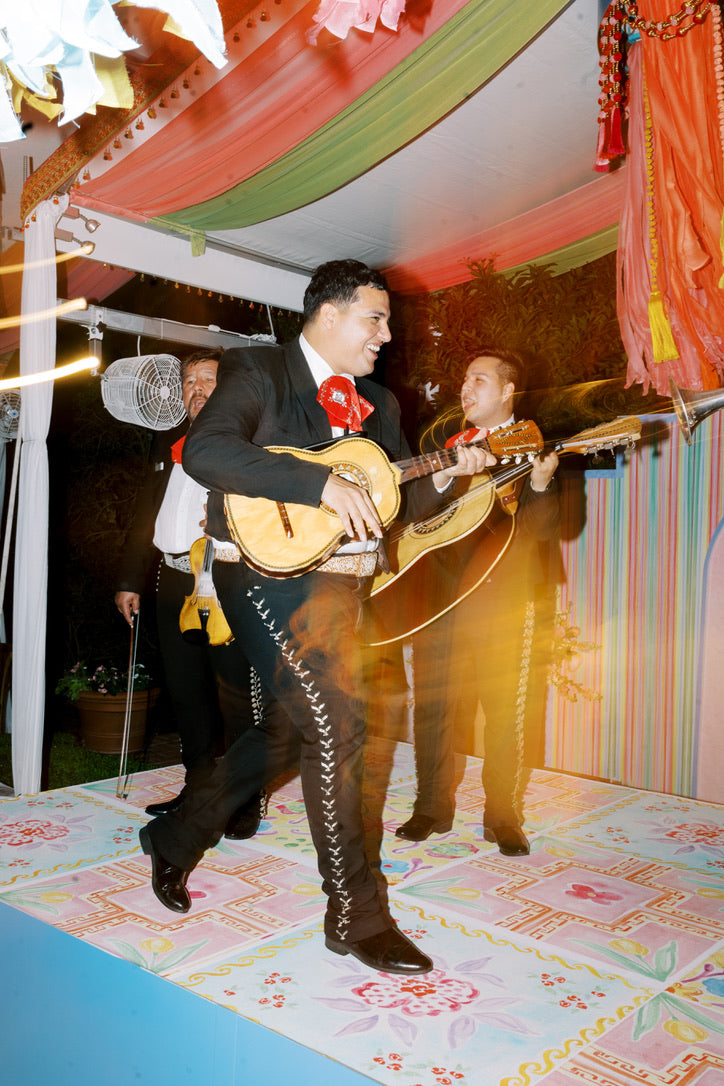 Cinco de Mayo Fiesta, photograph 22